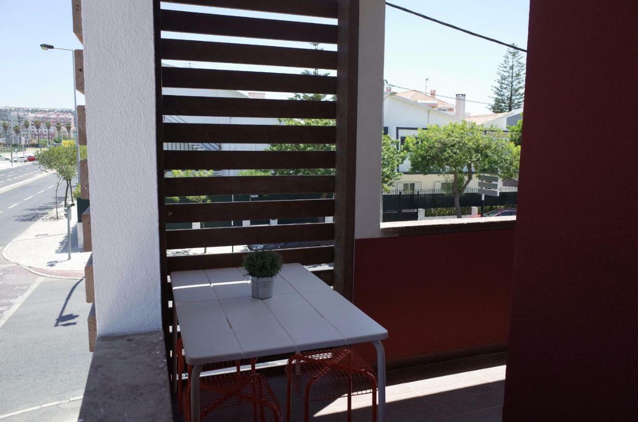 Lisbon Beach Apartments 3 コスタ・ダ・カパリカ エクステリア 写真